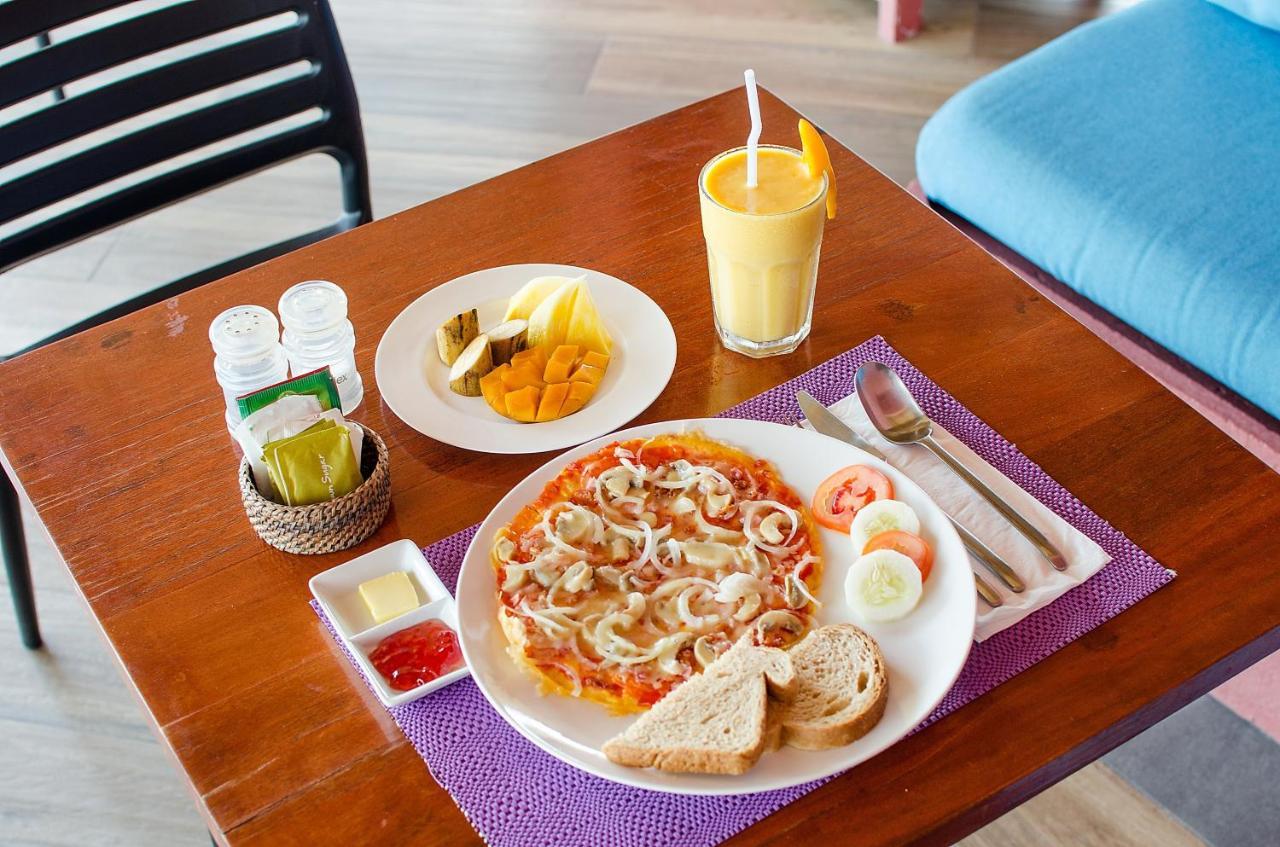 Signature Boracay Punta Rosa 3*