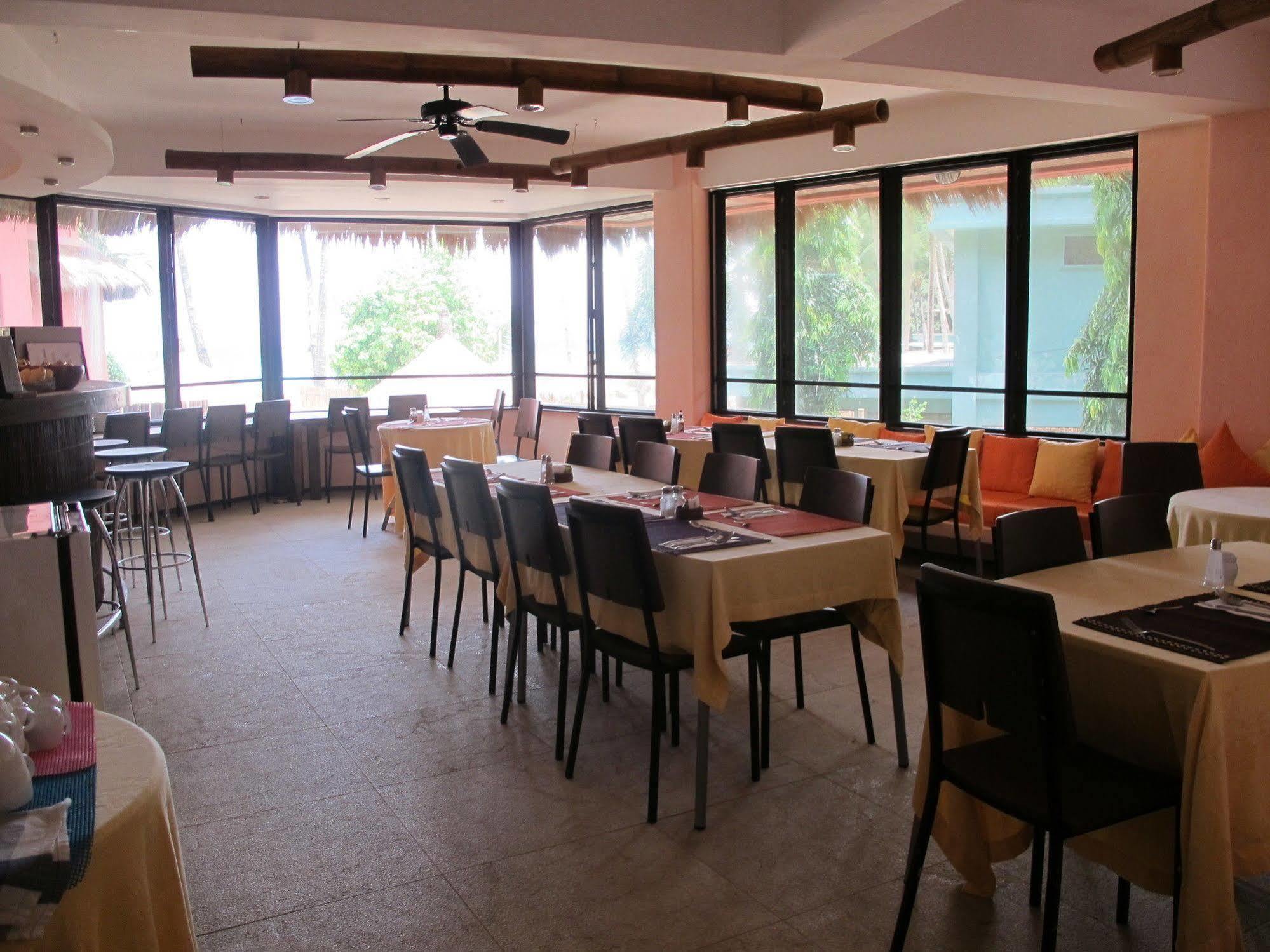 Signature Boracay Punta Rosa 3* Balabag (Boracay)